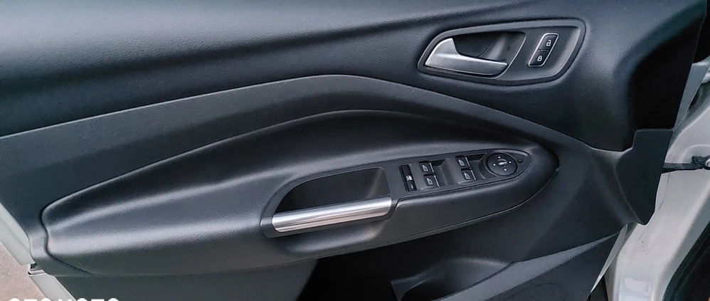 Ford Kuga cena 47900 przebieg: 188436, rok produkcji 2015 z Tczew małe 154